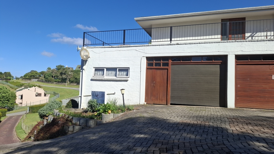 8 Bedroom Property for Sale in Old Place Western Cape